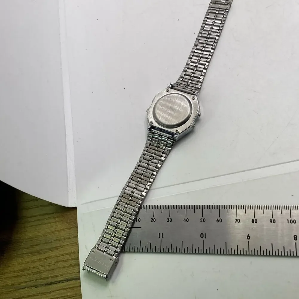 Vintage Silver Multi Function Sports Watch Unisex Watch New Battery Works